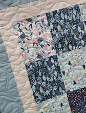 Load image into Gallery viewer, Baby quilt, woodland theme