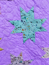 Load image into Gallery viewer, Lilac Star Quilt Pattern