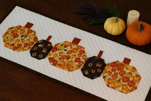 Load image into Gallery viewer, Fall Pumpkin Harvest Table runner