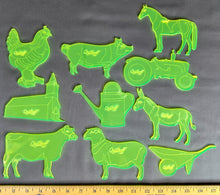 Load image into Gallery viewer, Tracing templates/shapes for Ghost Quilting.