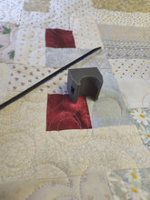 Load image into Gallery viewer, Scissors holder, Innova machines.
