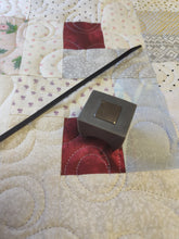 Load image into Gallery viewer, Scissors holder, Innova machines.
