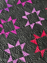 Load image into Gallery viewer, Rainbow stars quilt dark grey background,
