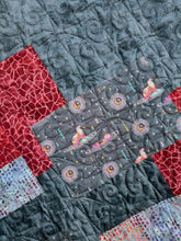 Load image into Gallery viewer, Northern Lights quilt
