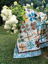 Load image into Gallery viewer, luxurious batik quilt, large flowers
