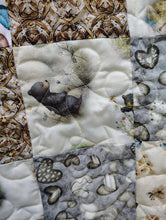 Load image into Gallery viewer, Bear Hugs baby quilt, mama and baby bears

