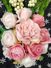 Load image into Gallery viewer, Christmas soap bouquet, medium
