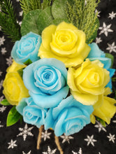 Load image into Gallery viewer, Soap bouquet, medium
