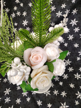 Load image into Gallery viewer, Christmas soap bouquet, large
